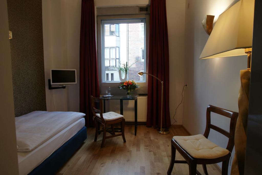 Hotel Stern Düsseldorf Værelse billede